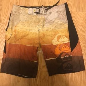 Quicksilver men’s bathing suit